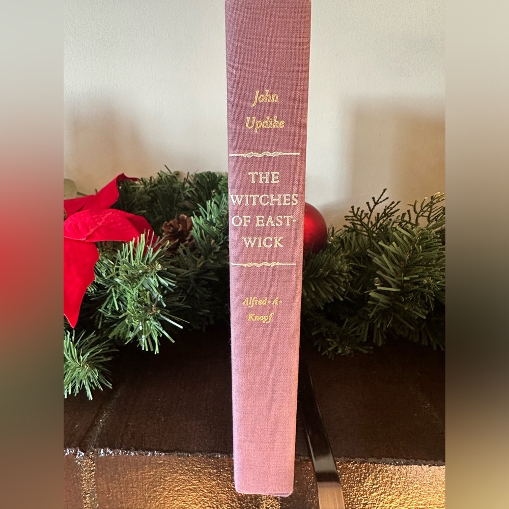 Sold!Vintage - The Witches of Eastwick